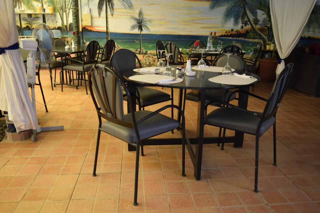 Fana Hotel Dakar Exterior photo